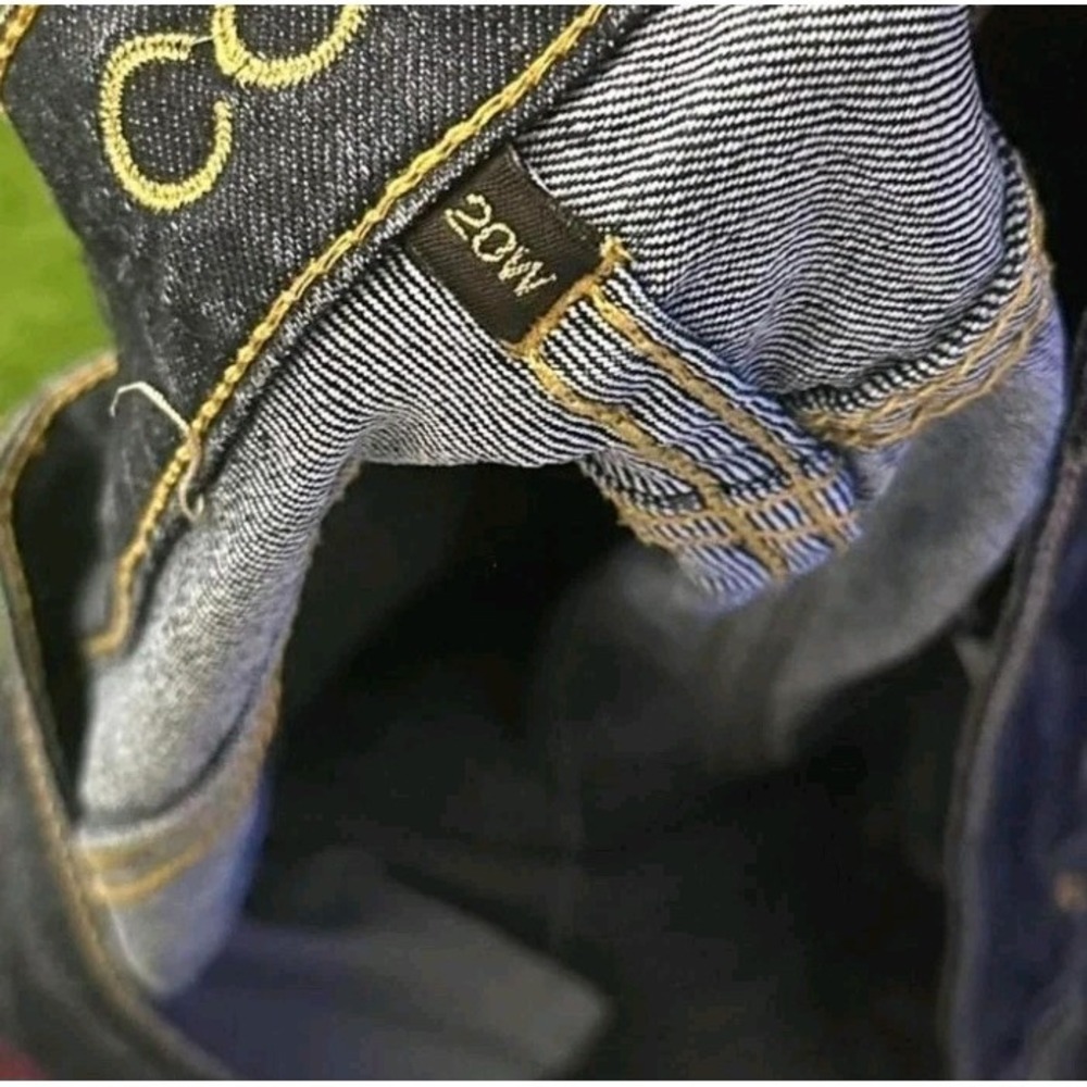 Coogi Bootcut Low Rise Y2K Jeans w/Rhinestone and Multi-coloured Chevron Pockets - Picture 3 of 3
